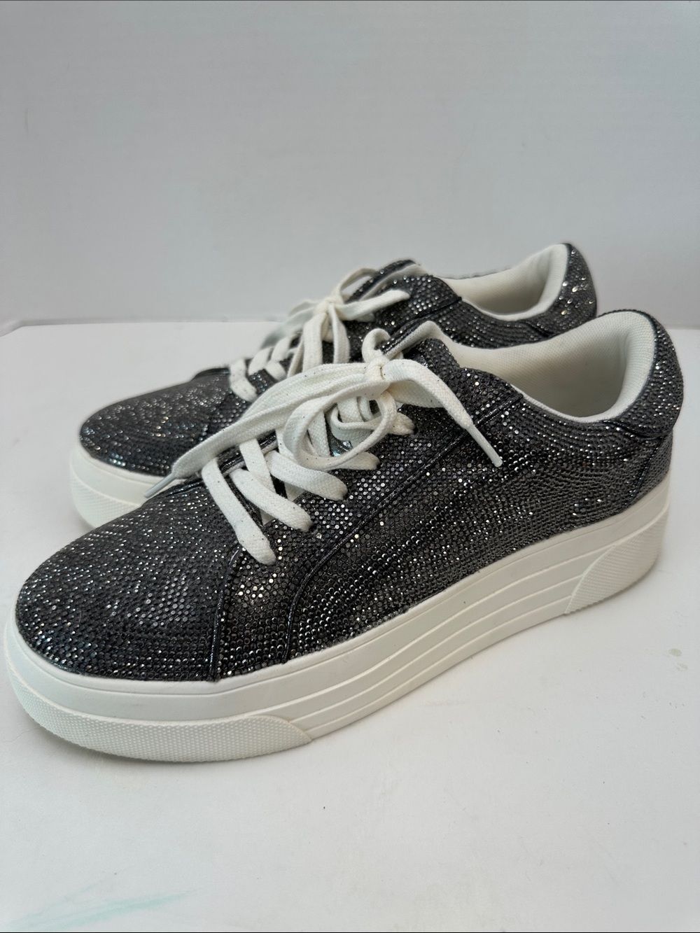Jessica Simpson Black Glitter Lace-Up Sneakers with White Laces